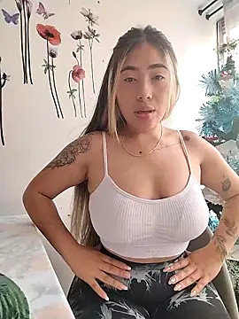 Snapshot of Manuela_Velvet chatting on November 2025 04:20:02 PM Manuela Velvet online show from November 2025 04:20:02 PM