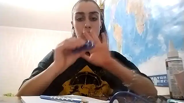 Snapshot of LexusLady chatting on November 2025 06:41:02 PM LexusLady online show from November 2025 06:41:02 PM