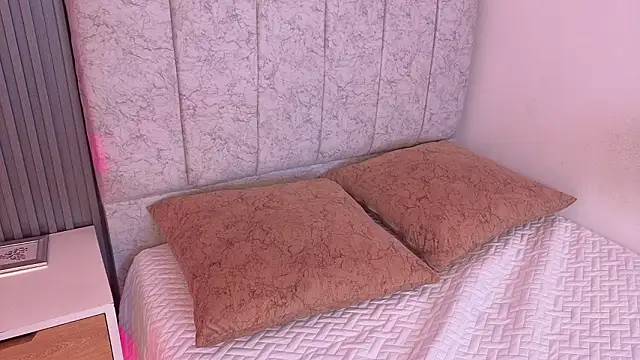 Snapshot of Kattie_sweet1 chatting on February 2026 01:11:01 PM Kattie sweet1 online show from February 2026 01:11:01 PM