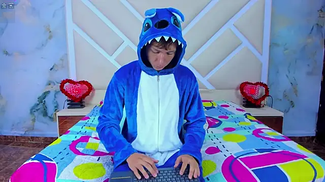 Snapshot of sammysex- chatting on November 2025 06:27:01 AM sammysex- online show from November 2025 06:27:01 AM