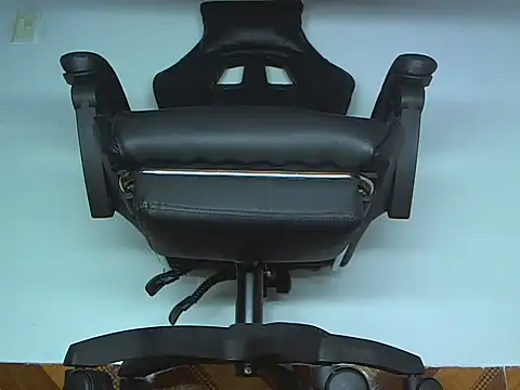 Alphacashmaster777 online show from April 2026 02:46:02 PM