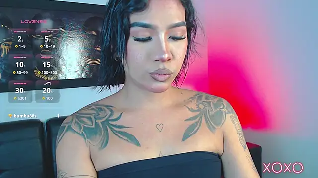camila hott69  online show from December 2025 07:31:02 PM
