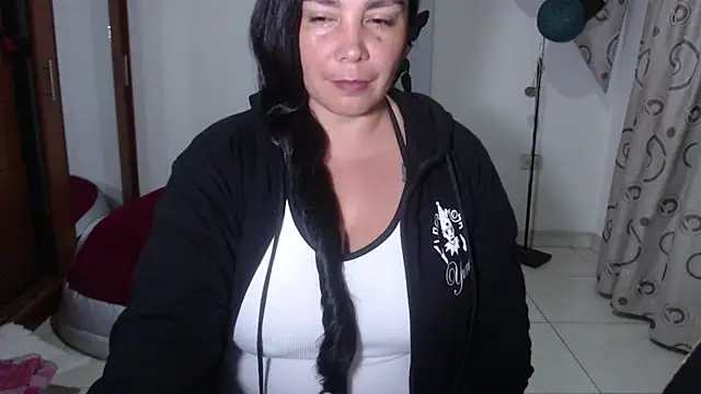 vivian-milf online show from February 2026 01:59:02 AM