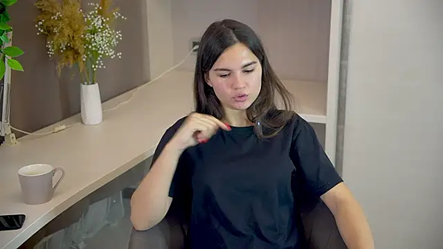 Snapshot of AngeloHerod chatting on November 2025 03:40:01 AM AngeloHerod online show from November 2025 03:40:01 AM