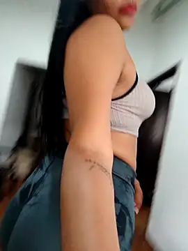 Snapshot of virgin_cunt chatting on November 2025 04:29:01 PM virgin cunt online show from November 2025 04:29:01 PM