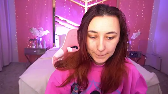 RoxieRay online show from March 2026 07:24:02 AM