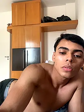 Snapshot of angeldan_ chatting on November 2025 05:27:01 PM angeldan online show from November 2025 05:27:01 PM