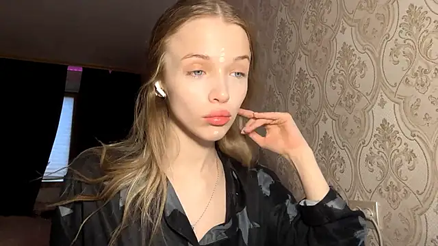 AshlyPalas online show from November 2025 10:39:02 AM