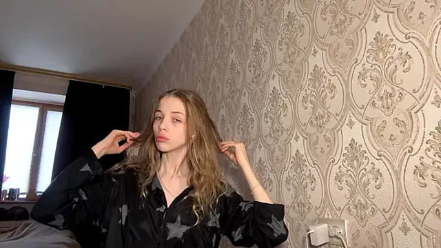 AshlyPalas online show from November 2025 05:10:01 AM