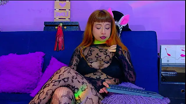 Snapshot of AriesVelvet chatting on February 2026 08:51:01 AM AriesVelvet online show from February 2026 08:51:01 AM