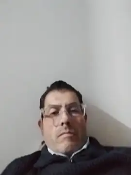 Snapshot of Fuegosutil chatting on December 2025 06:00:01 AM Fuegosutil online show from December 2025 06:00:01 AM