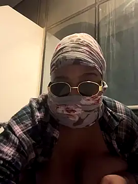 Kxxxeee online show from November 2025 01:39:01 AM