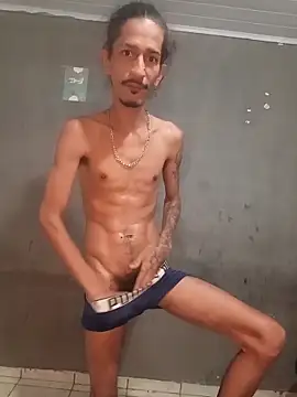 Snapshot of theyllorwillian chatting on February 2026 11:36:02 PM theyllorwillian online show from February 2026 11:36:02 PM