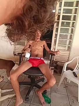 Snapshot of theyllorwillian chatting on March 2026 02:19:01 PM theyllorwillian online show from March 2026 02:19:01 PM