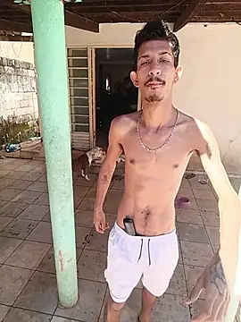 Snapshot of theyllorwillian chatting on March 2026 12:39:02 PM theyllorwillian online show from March 2026 12:39:02 PM