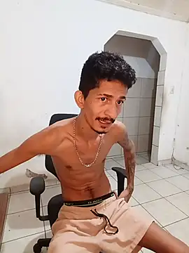 Snapshot of theyllorwillian chatting on April 2026 07:47:02 PM theyllorwillian online show from April 2026 07:47:02 PM