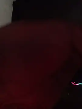 theyllorwillian online show from May 2026 11:23:04 PM