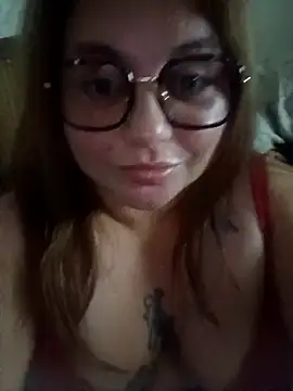 Snapshot of Anachile chatting on December 2025 02:28:01 AM Anachile online show from December 2025 02:28:01 AM