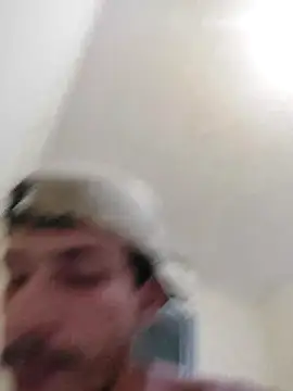 Snapshot of Surf_boy8 chatting on November 2025 01:30:02 AM Surf boy8 online show from November 2025 01:30:02 AM