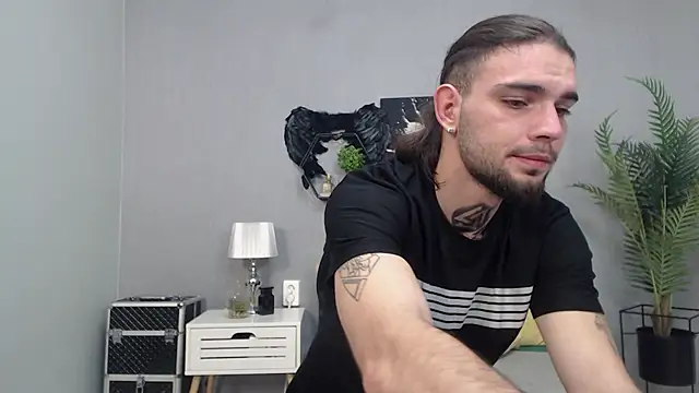 KaneHunter online show from December 2025 09:12:02 PM