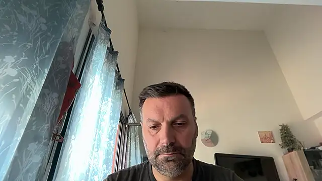 coolsmith81 online show from July 2026 04:32:01 PM