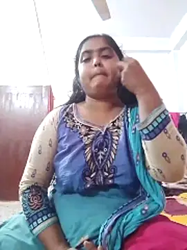 Snapshot of Rumpa-10 chatting on November 2025 06:17:02 AM Rumpa-10 online show from November 2025 06:17:02 AM