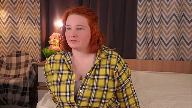 GwendaWhetham online show from December 2025 11:59:01 AM