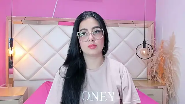 GabyJhons online show from December 2025 02:54:01 PM