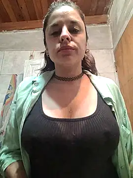 Snapshot of Ruby_arg chatting on November 2025 09:18:01 PM Ruby arg online show from November 2025 09:18:01 PM