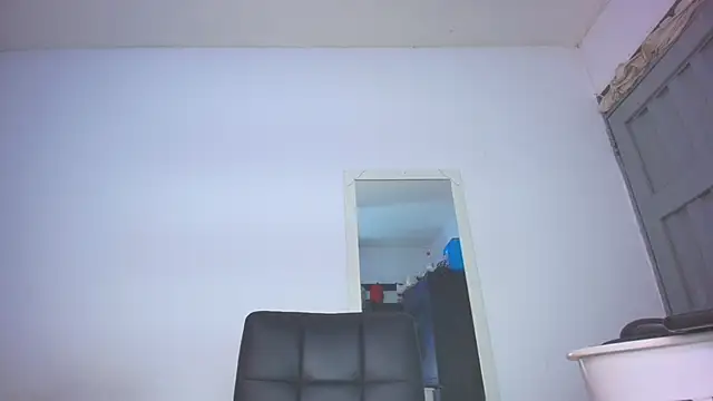 Snapshot of Brianny_X chatting on February 2026 07:05:01 AM Brianny X online show from February 2026 07:05:01 AM