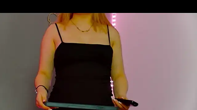 dixielarys online show from February 2026 05:11:02 PM