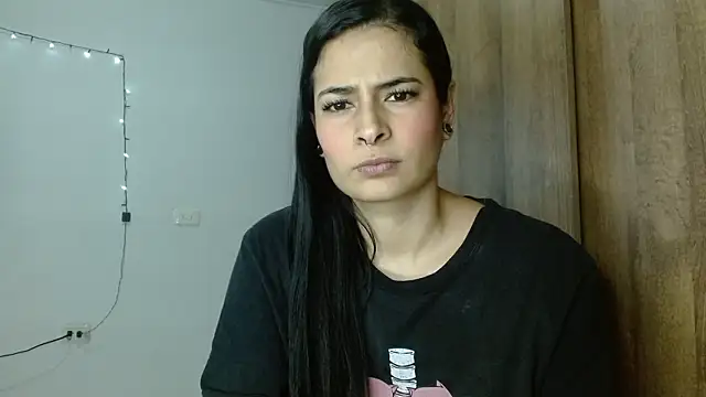 DARKJOLIE7 online show from February 2026 08:18:01 PM