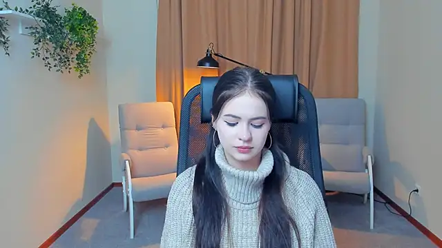 Snapshot of EvieWycoff chatting on December 2025 12:10:01 PM EvieWycoff online show from December 2025 12:10:01 PM