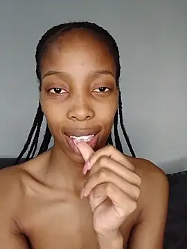 MsParisSmith online show from December 2025 08:20:02 AM