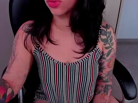 Snapshot of stanovleniyee chatting on November 2025 01:58:02 PM stanovleniyee online show from November 2025 01:58:02 PM