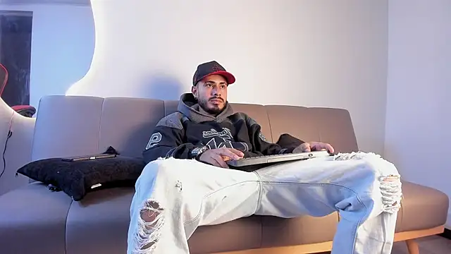 MatthewCullen online show from February 2026 09:42:02 AM