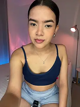 fluffycurls online show from February 2026 11:28:02 AM