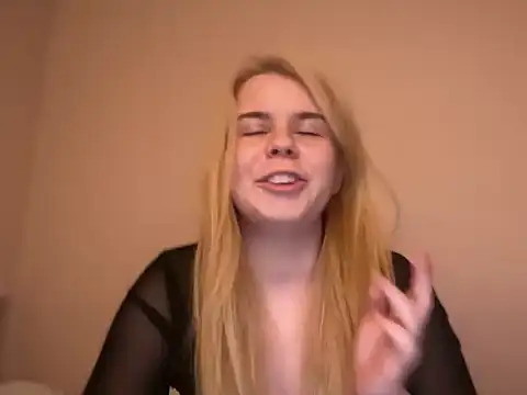 alexisbloom222 online show from December 2025 04:52:01 AM