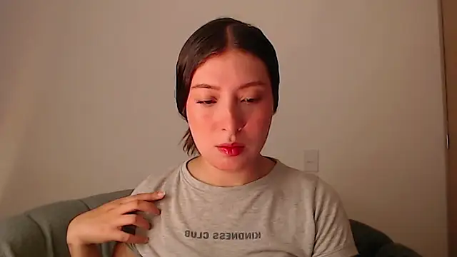 -Ivonny- online show from December 2025 10:06:01 PM