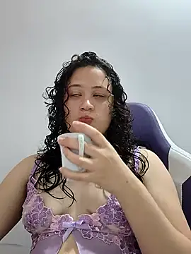 Alana 444 online show from July 2026 04:21:01 AM