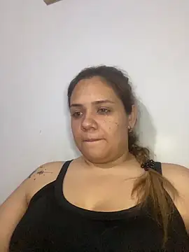 Snapshot of LoreinnFox chatting on April 2026 04:37:01 AM LoreinnFox online show from April 2026 04:37:01 AM