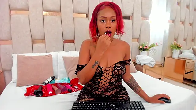 Snapshot of katty_withe chatting on December 2025 09:53:01 PM katty withe online show from December 2025 09:53:01 PM