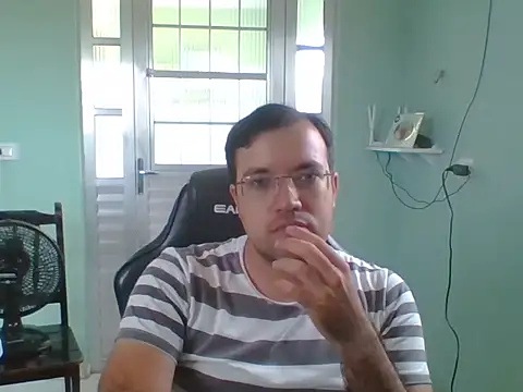 Silvakkfitk online show from November 2025 01:37:02 PM