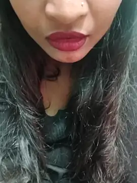 Zoyaa-Zubair online show from January 2026 08:33:01 PM