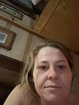 WhitNmike online show from December 2025 01:17:02 PM