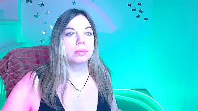 Amanda Swannn online show from February 2026 07:03:02 AM