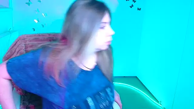 Amanda Swannn online show from February 2026 01:03:01 PM