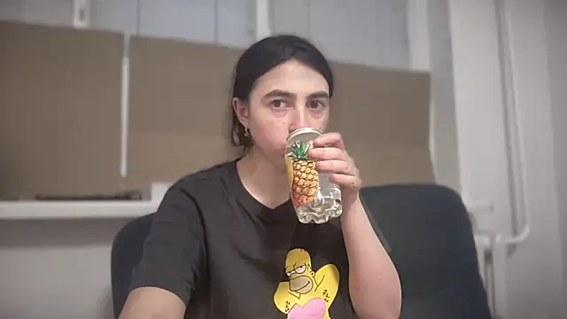 Aphr0ditee online show from April 2026 04:09:02 PM