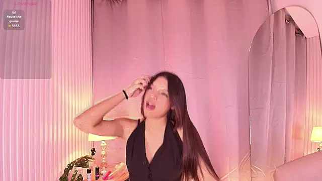 Snapshot of serena_woodsen_ chatting on November 2025 12:09:02 PM serena woodsen online show from November 2025 12:09:02 PM