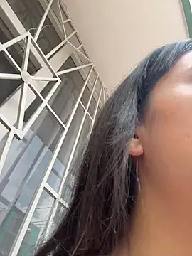 Mia fiire online show from March 2026 06:57:02 PM